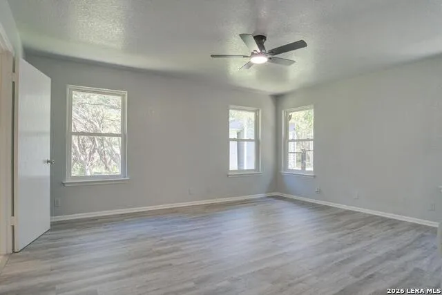 310 remington dr Bergheim, TX 78004