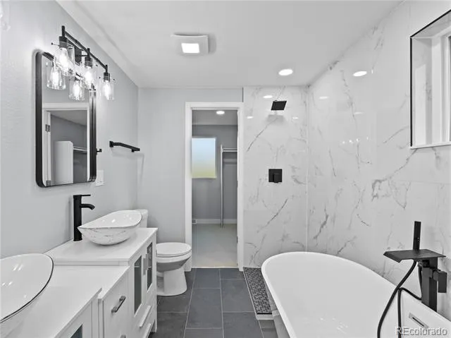 951 E 10th Avenue Broomfield, CO 80020