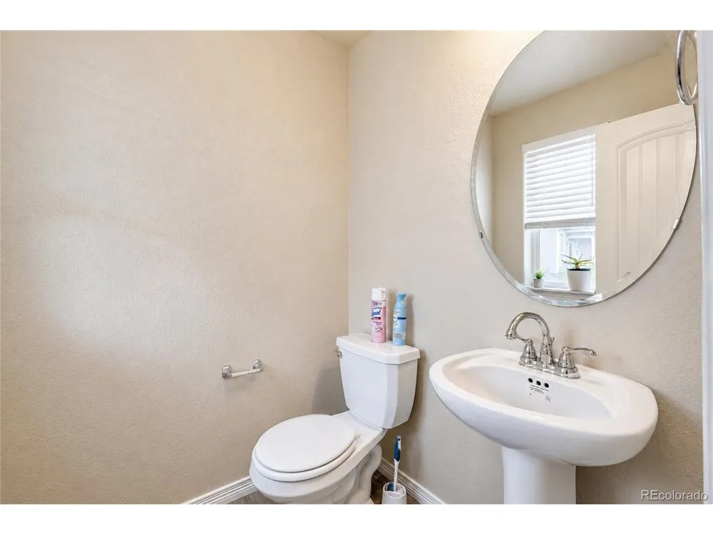 948 Bidwell Drive Colorado Springs, CO 80915