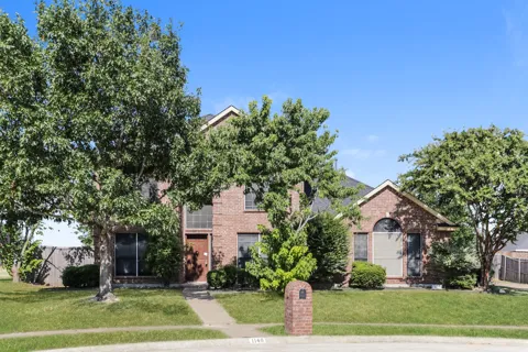 1146 Finch Circle