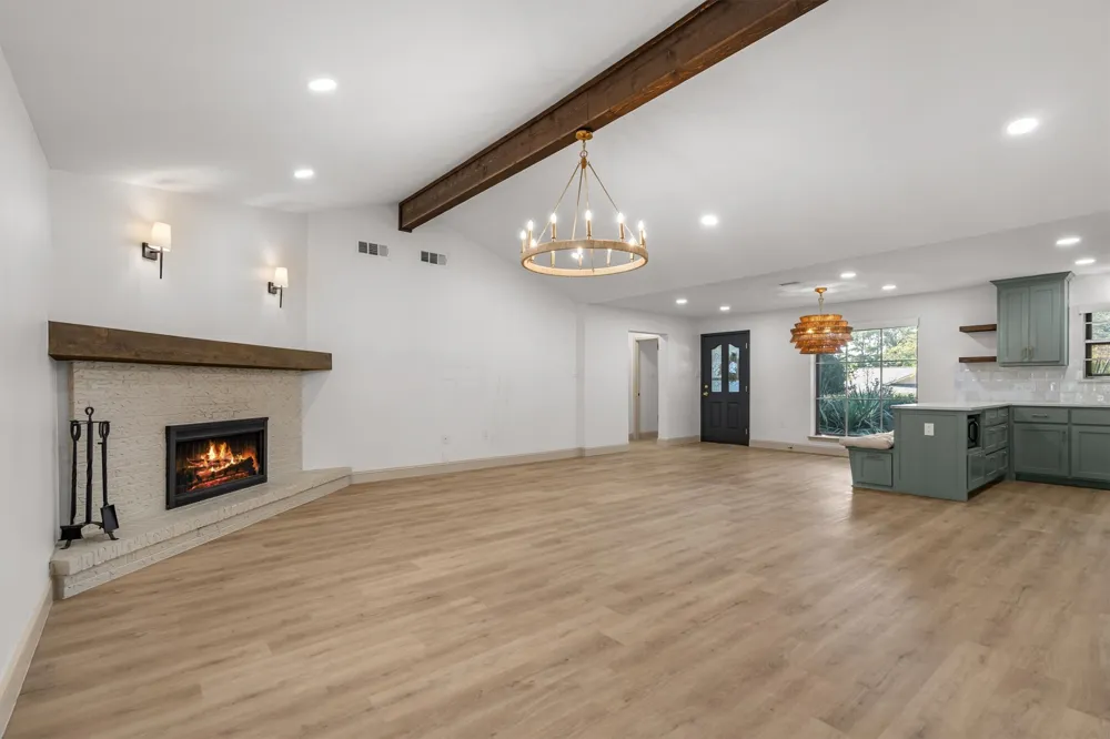 2108 Forest Hills Road Grapevine, TX 76051