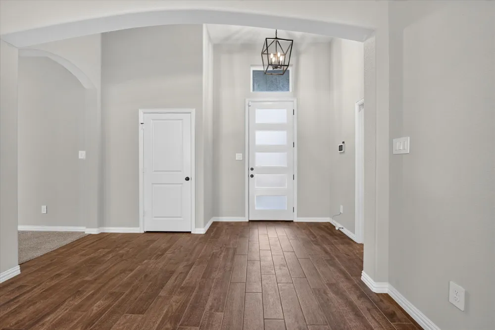 412 Brinkley Drive Saginaw, TX 76179