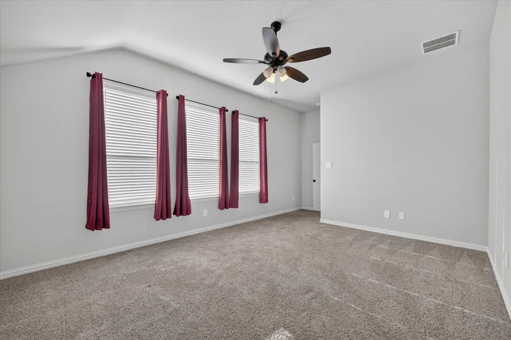 412 Brinkley Drive Saginaw, TX 76179