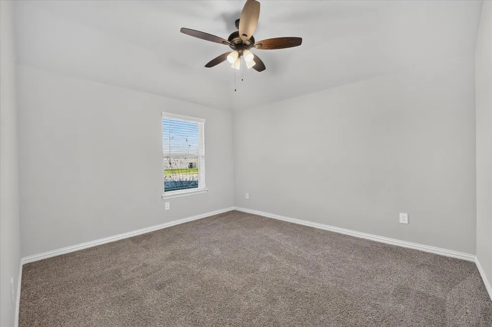 412 Brinkley Drive Saginaw, TX 76179
