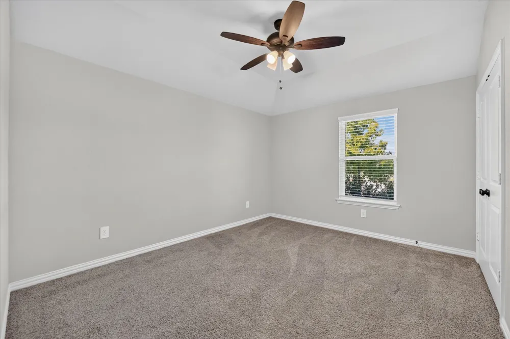 412 Brinkley Drive Saginaw, TX 76179