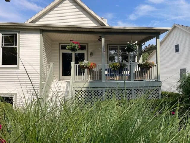 460 Summer Grv Drive Douglas, MI 49406