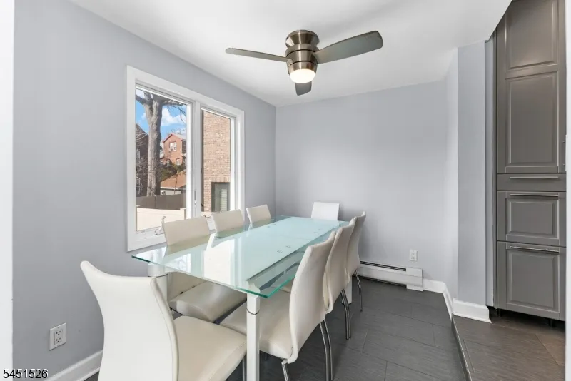 789 Harvard Pl Cliffside Park, NJ 07010