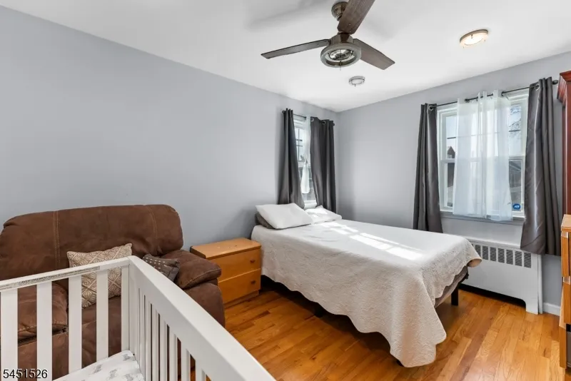 789 Harvard Pl Cliffside Park, NJ 07010