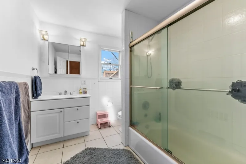 789 Harvard Pl Cliffside Park, NJ 07010