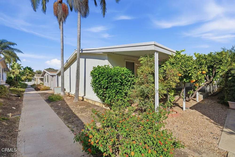 14 Tahquitz Court #213 Camarillo, CA 93012