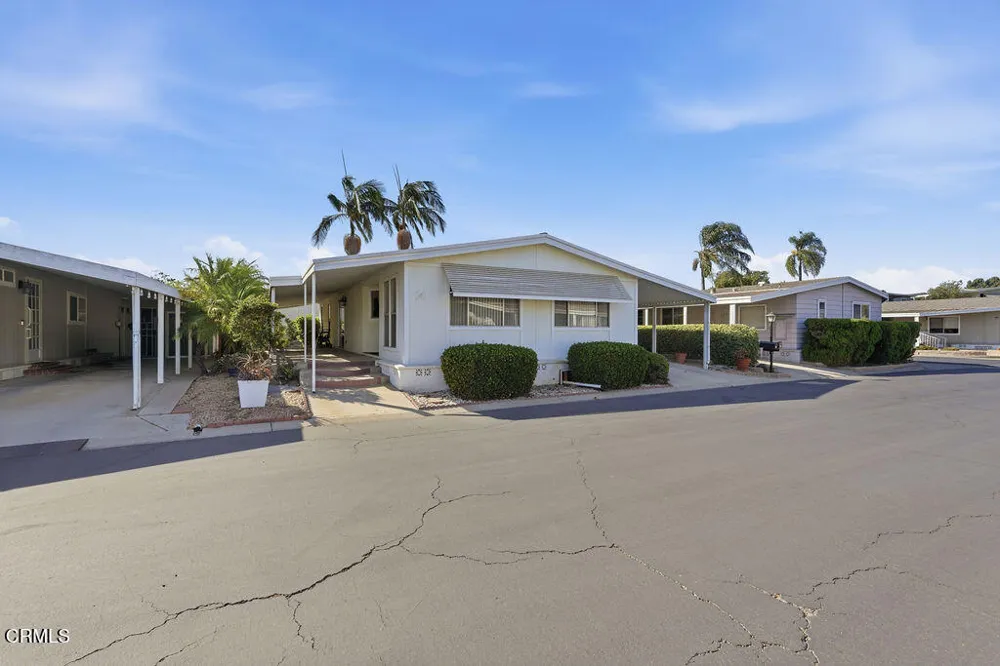 14 Tahquitz Court #213 Camarillo, CA 93012