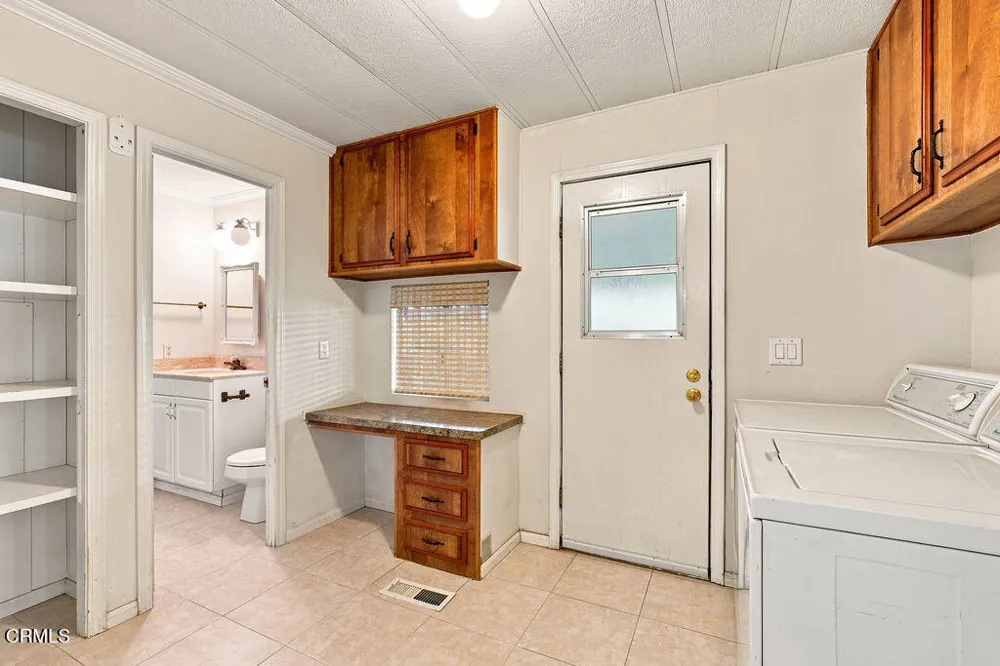 14 Tahquitz Court #213 Camarillo, CA 93012