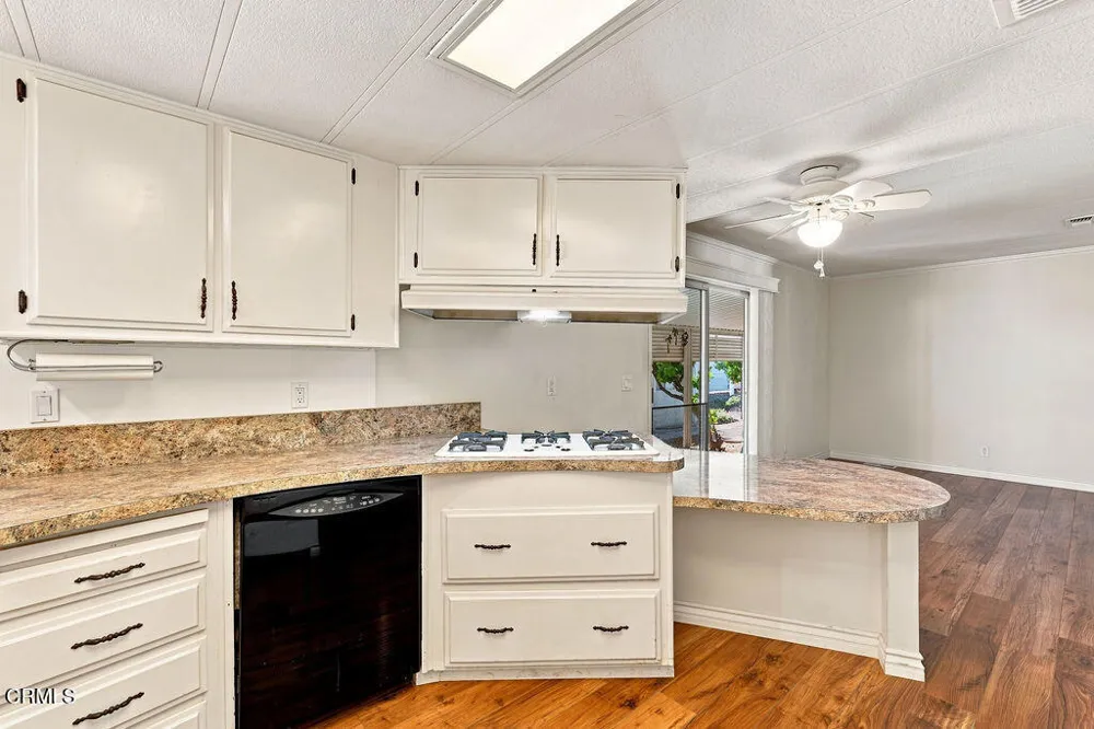 14 Tahquitz Court #213 Camarillo, CA 93012