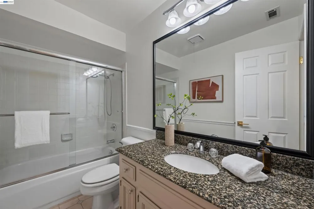 8172 Peppertree Ct Dublin, CA 94568