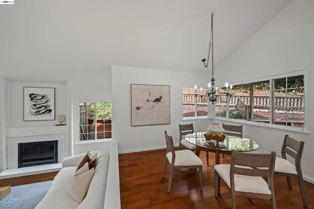8172 Peppertree Ct Dublin, CA 94568