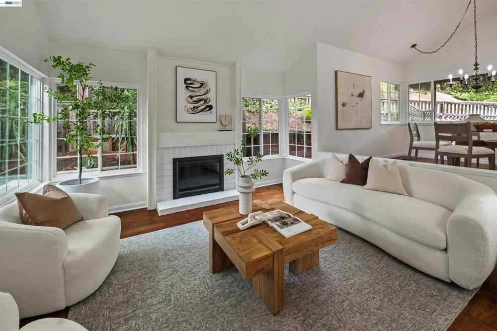 8172 Peppertree Ct Dublin, CA 94568