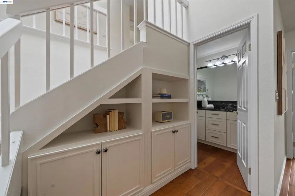 8172 Peppertree Ct Dublin, CA 94568