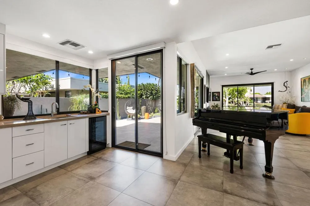 11 Whittier Court Rancho Mirage, CA 92270