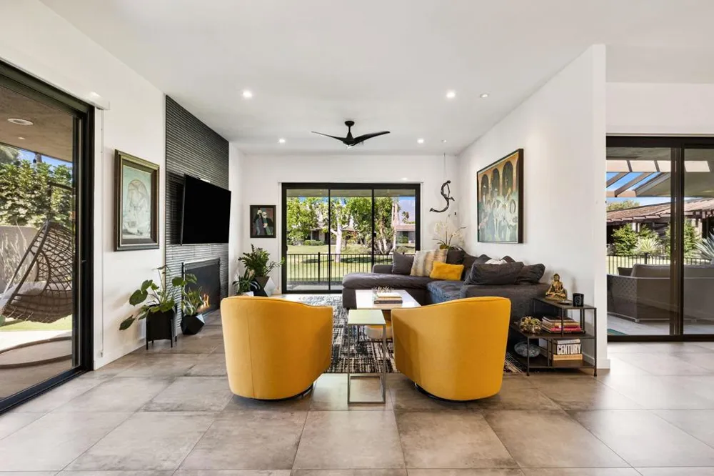11 Whittier Court Rancho Mirage, CA 92270
