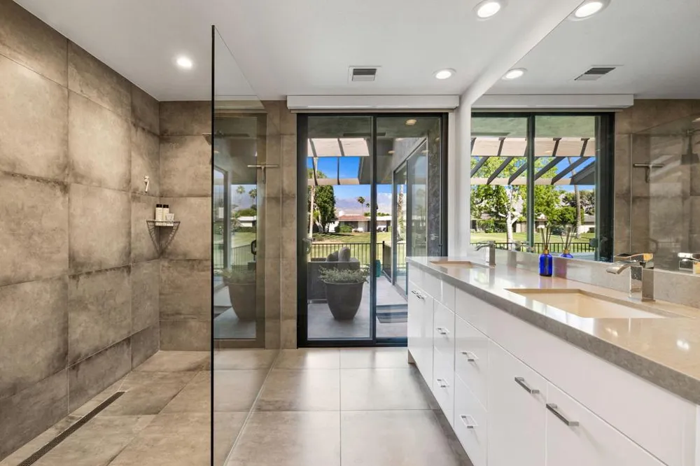 11 Whittier Court Rancho Mirage, CA 92270