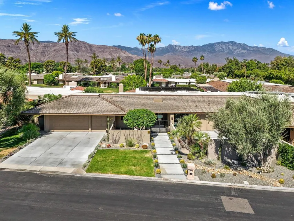 11 Whittier Court Rancho Mirage, CA 92270