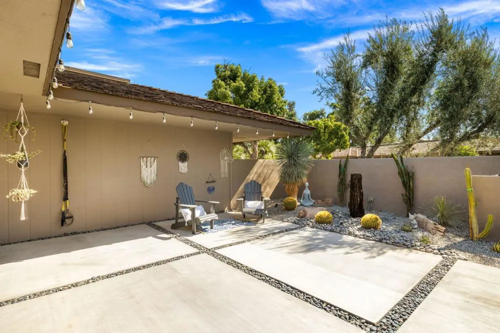 11 Whittier Court Rancho Mirage, CA 92270