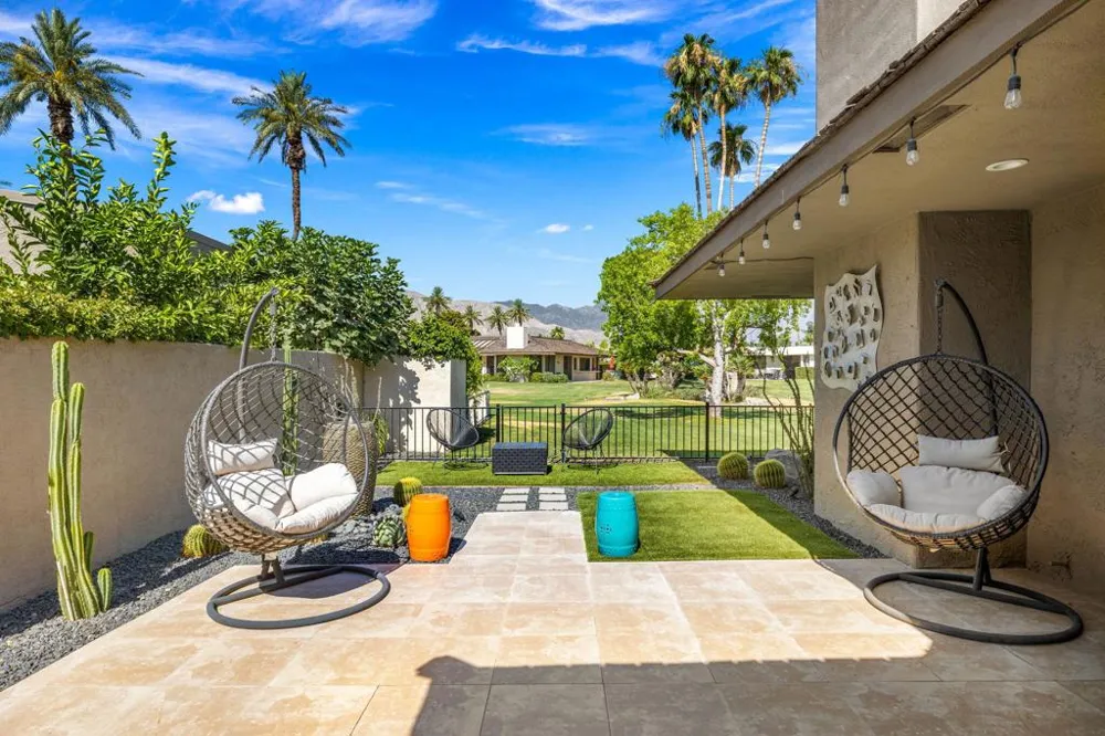 11 Whittier Court Rancho Mirage, CA 92270
