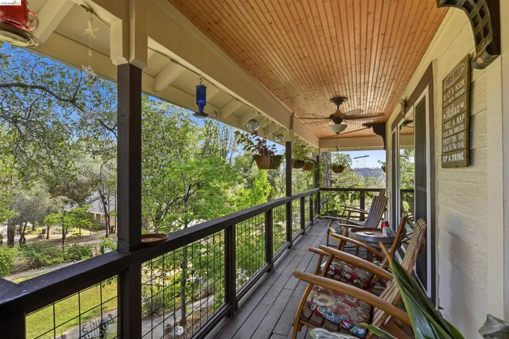 2360 Secret Ravine Trail Cool, CA 95614