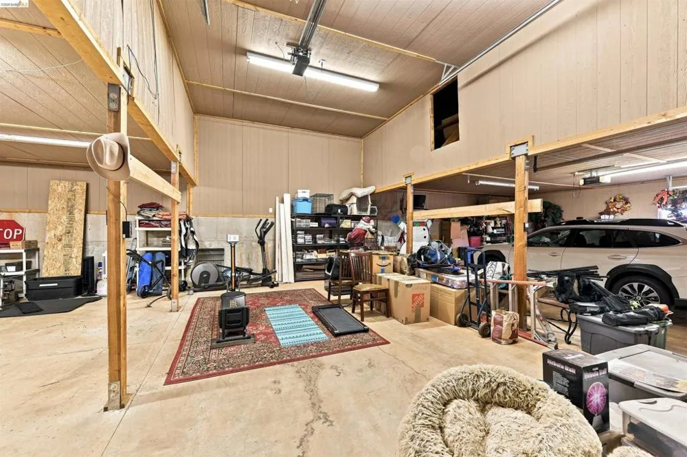 2360 Secret Ravine Trail Cool, CA 95614