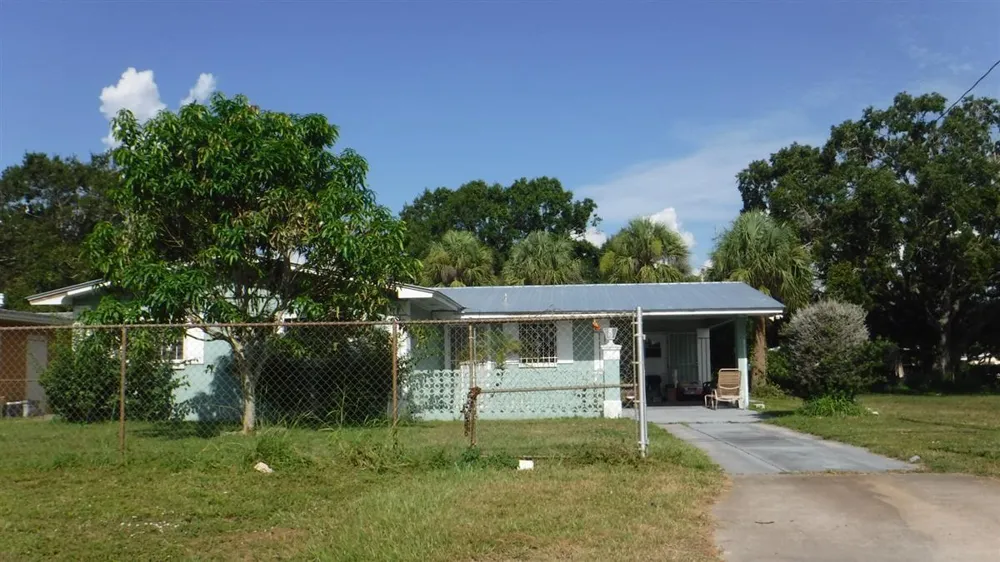 303 S 29TH STREET Fort Pierce, FL 34947