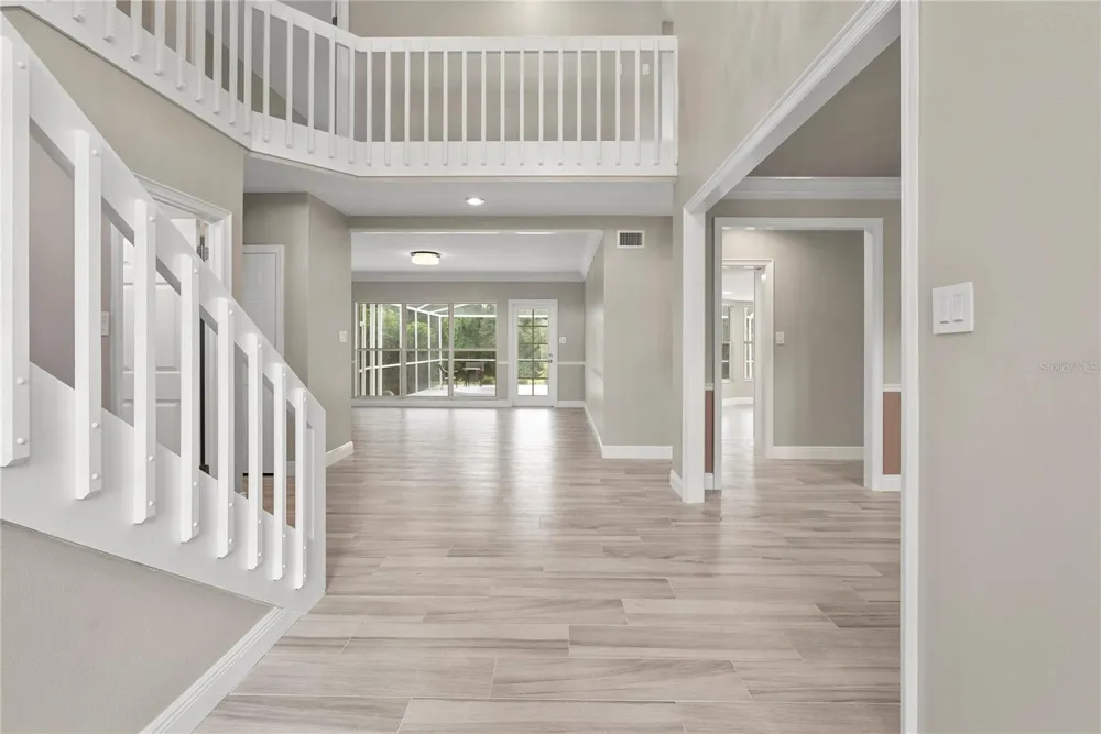 17919 CLEAR LAKE DRIVE Lutz, FL 33548