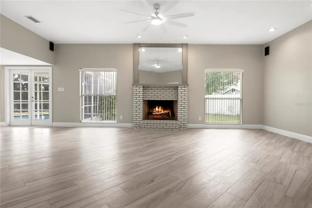 17919 CLEAR LAKE DRIVE Lutz, FL 33548