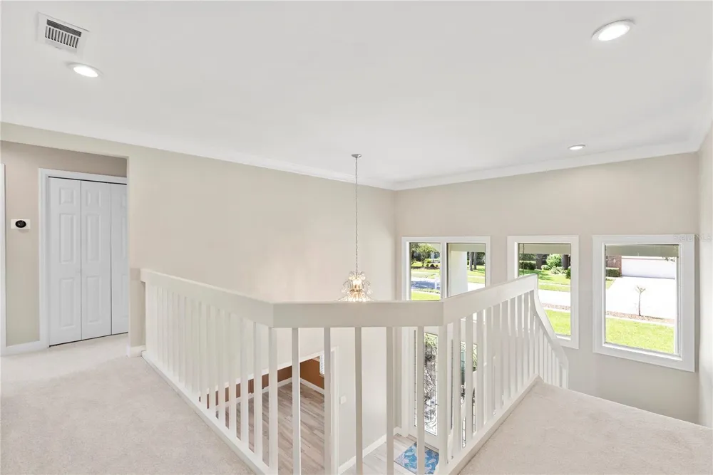 17919 CLEAR LAKE DRIVE Lutz, FL 33548