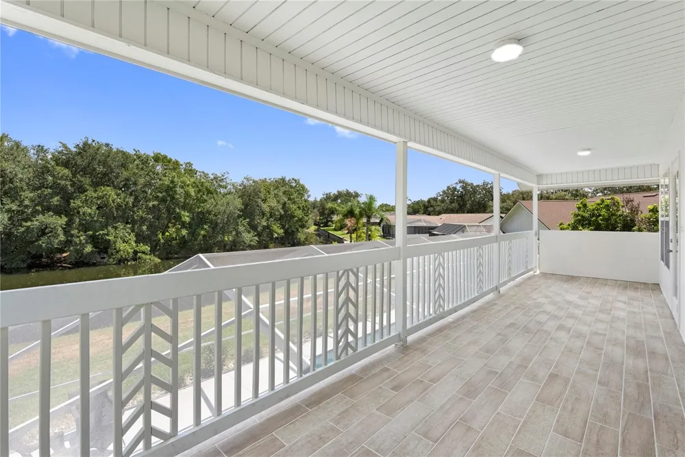 17919 CLEAR LAKE DRIVE Lutz, FL 33548