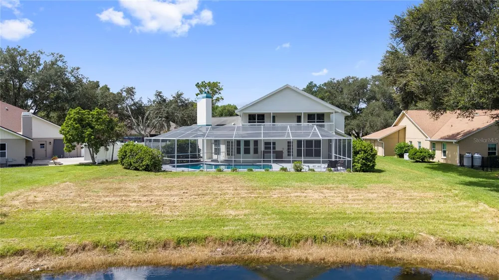 17919 CLEAR LAKE DRIVE Lutz, FL 33548