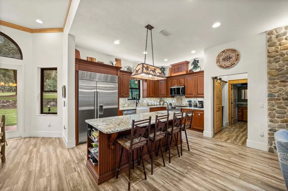 19505 NW 184TH TERRACE High Springs, FL 32643