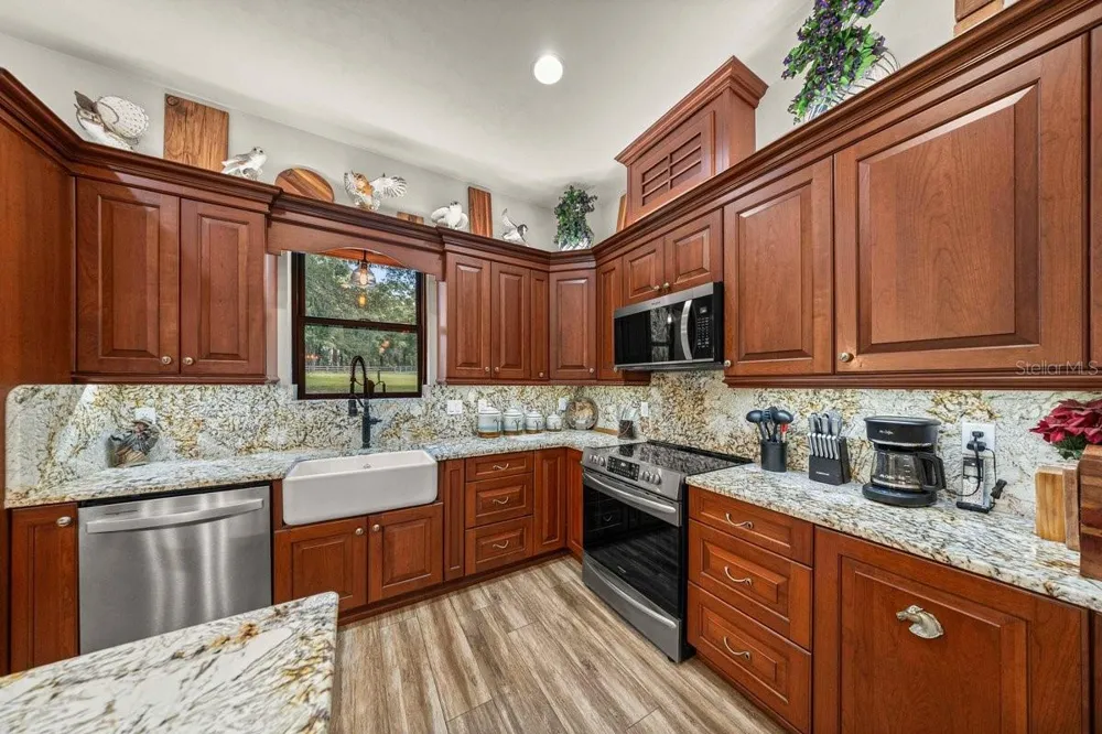 19505 NW 184TH TERRACE High Springs, FL 32643