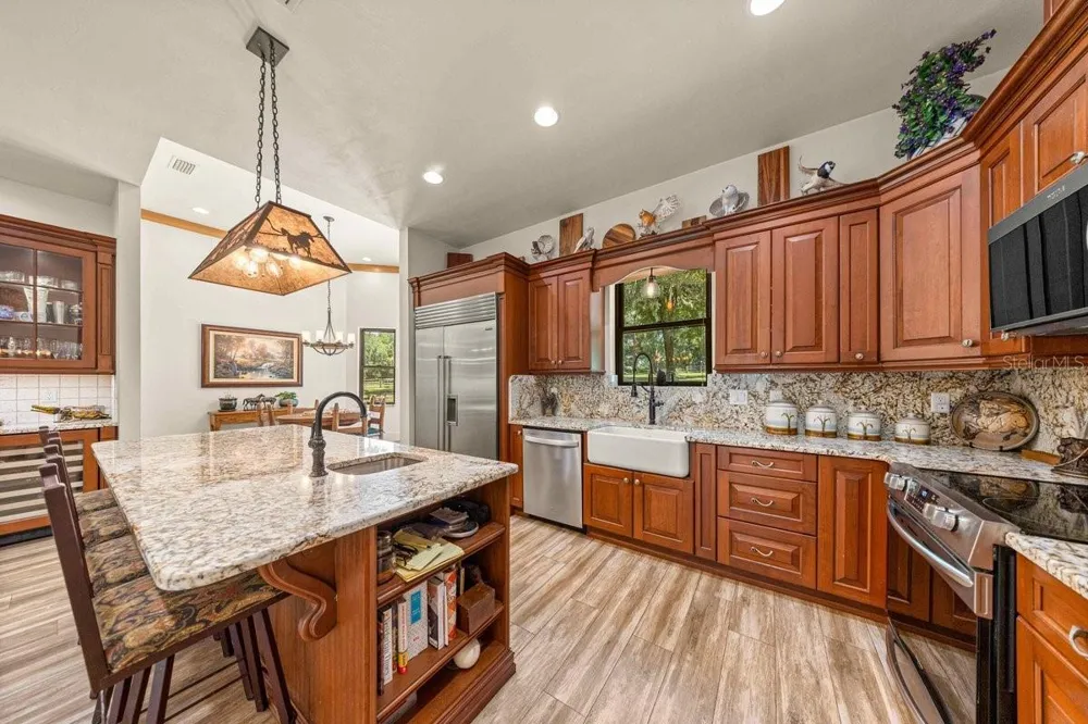 19505 NW 184TH TERRACE High Springs, FL 32643