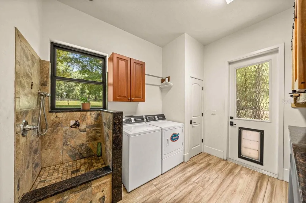 19505 NW 184TH TERRACE High Springs, FL 32643