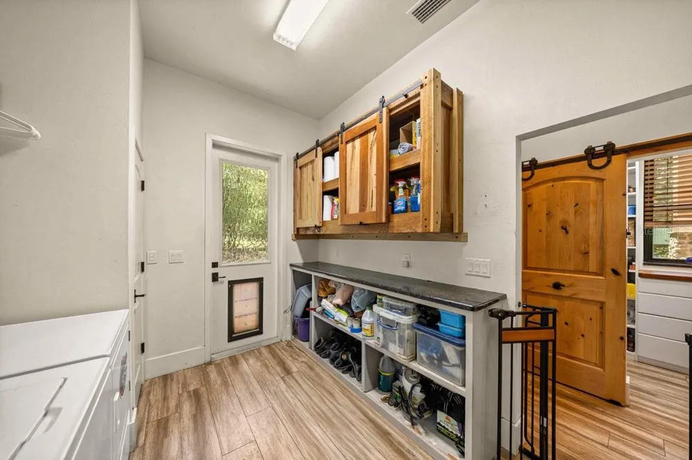 19505 NW 184TH TERRACE High Springs, FL 32643