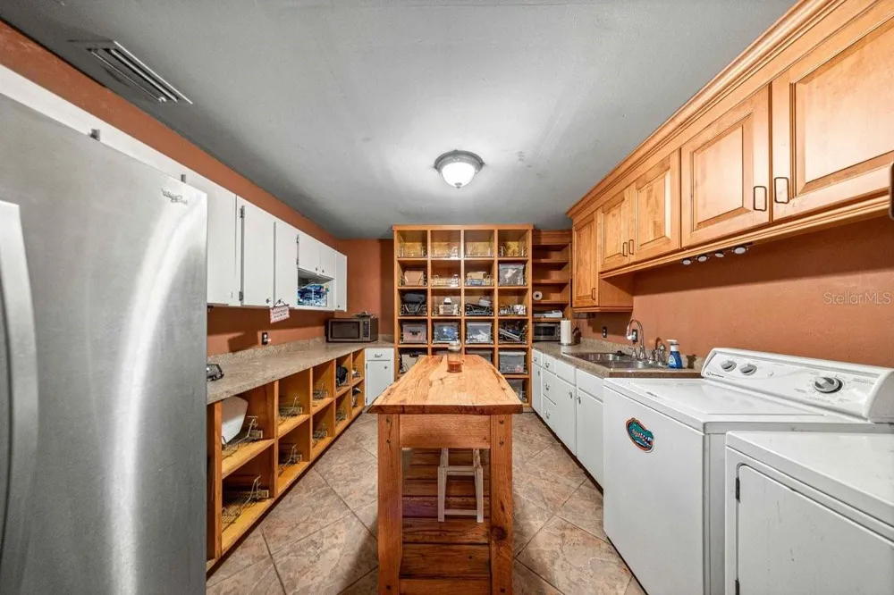 19505 NW 184TH TERRACE High Springs, FL 32643