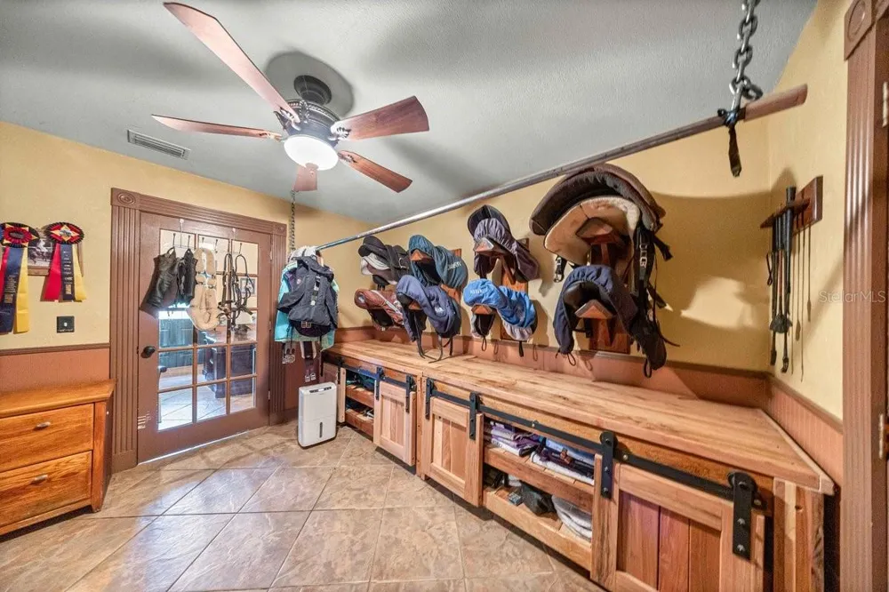 19505 NW 184TH TERRACE High Springs, FL 32643