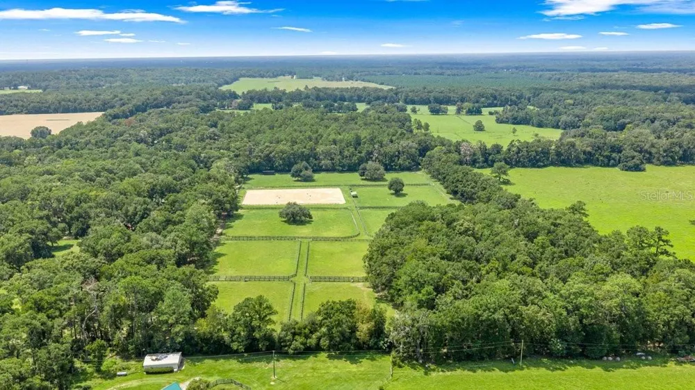 19505 NW 184TH TERRACE High Springs, FL 32643