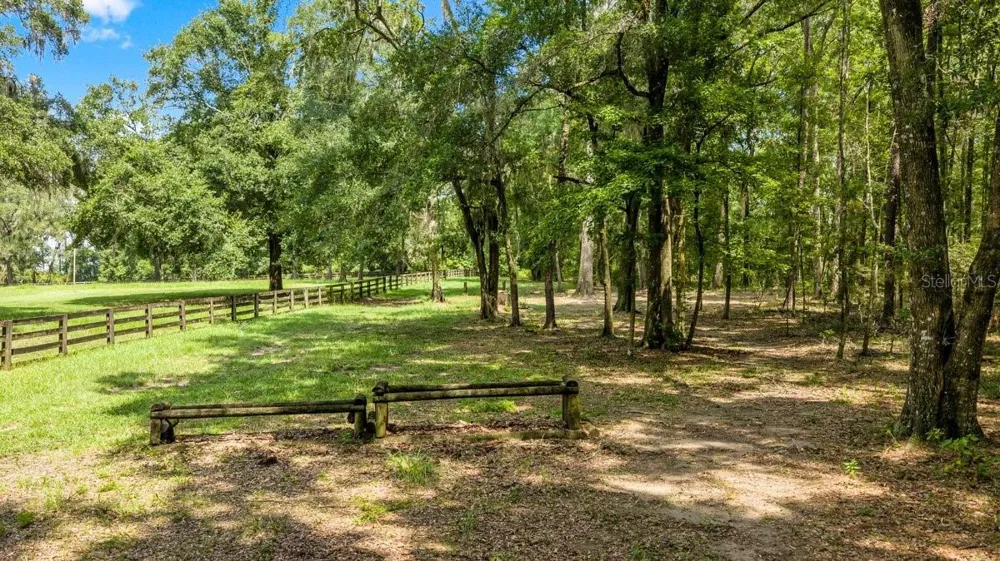19505 NW 184TH TERRACE High Springs, FL 32643