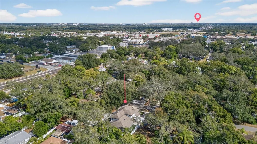 8914 LYNN AVENUE Tampa, FL 33604