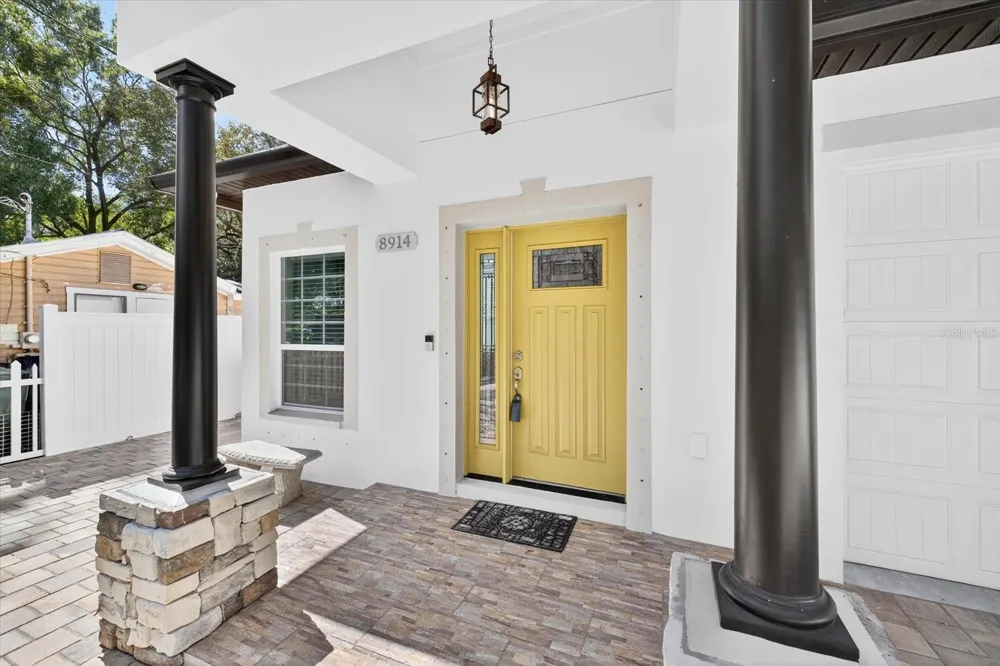 8914 LYNN AVENUE Tampa, FL 33604