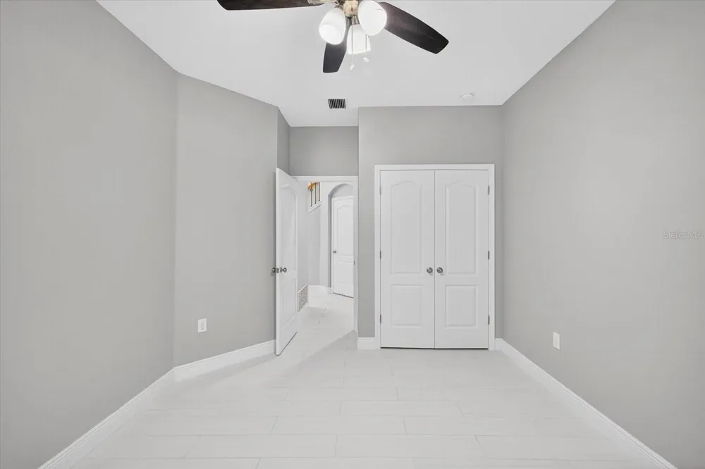 8914 LYNN AVENUE Tampa, FL 33604