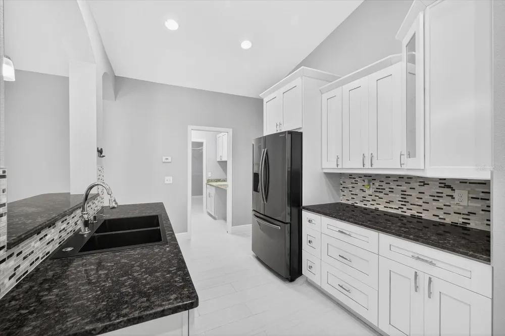 8914 LYNN AVENUE Tampa, FL 33604