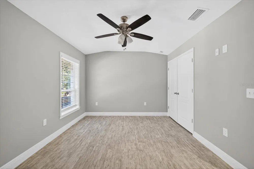 8914 LYNN AVENUE Tampa, FL 33604