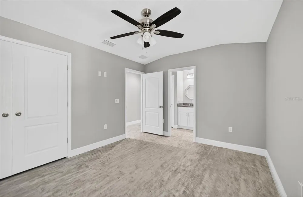 8914 LYNN AVENUE Tampa, FL 33604